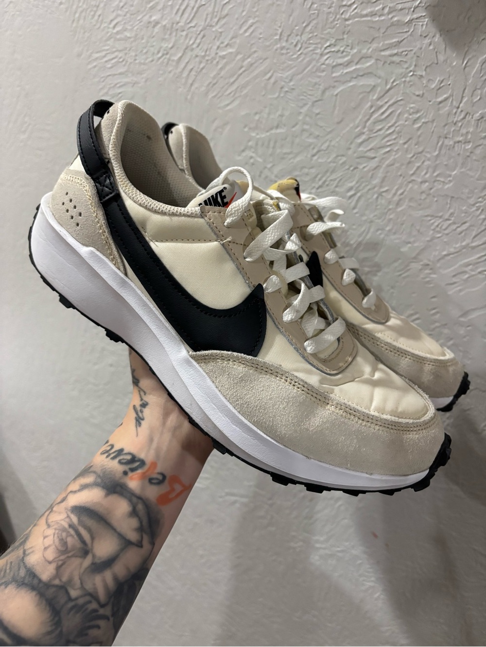 Nike Sportswear Women’s Waffle Debut Sneakers in Sand-drift/Black size 9.5
